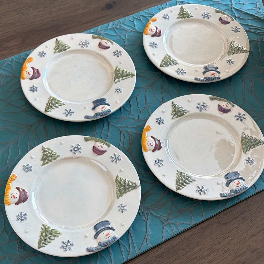 Stokes Midnight Magic Ceramic Snowman,Christmas Tree and Snowflake Plates